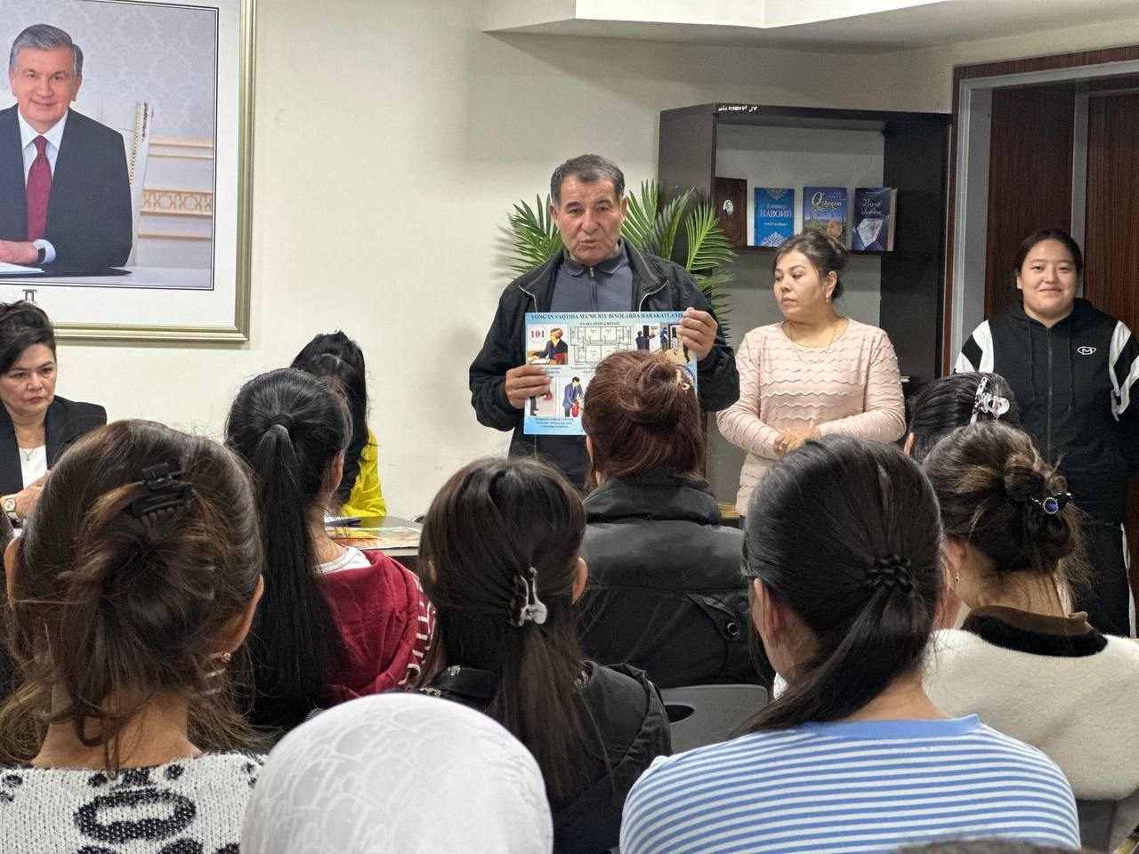 Toshkent arxitektura-qurilish universitetining 1-sonli talabalar turar joyida talaba-qizlar bilan ma’naviy-ma’rifiy uchrashuv o‘tkazildi